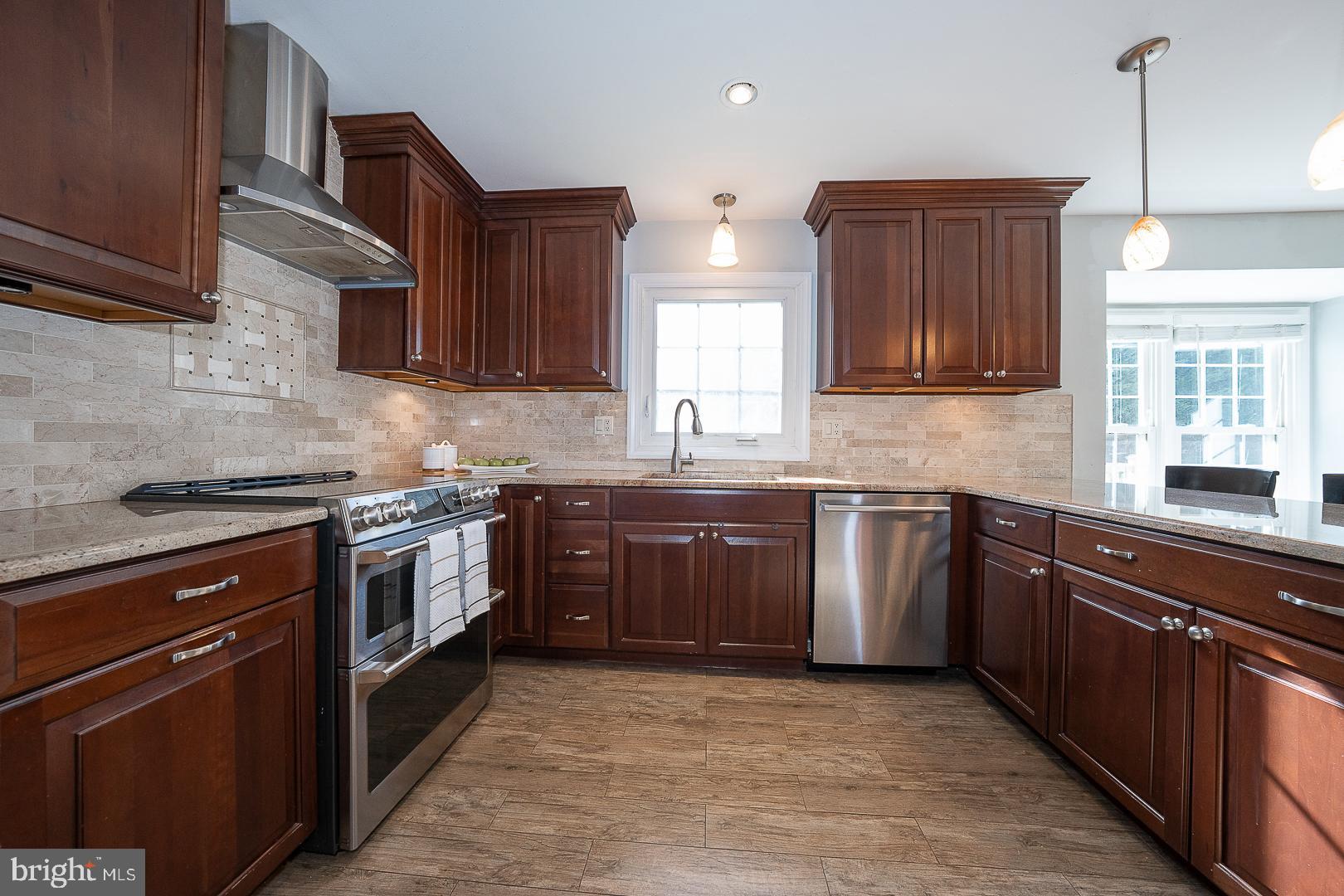 1099 Armstrong Court Chesterbrook, PA 19087 - Photo 9 of 49