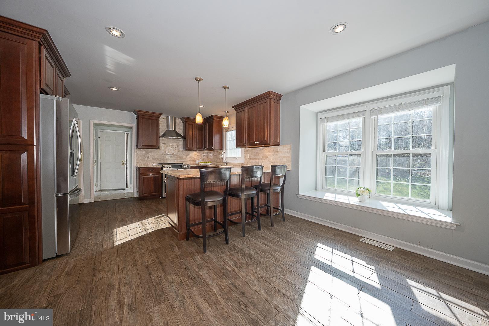 1099 Armstrong Court Chesterbrook, PA 19087 - Photo 10 of 49