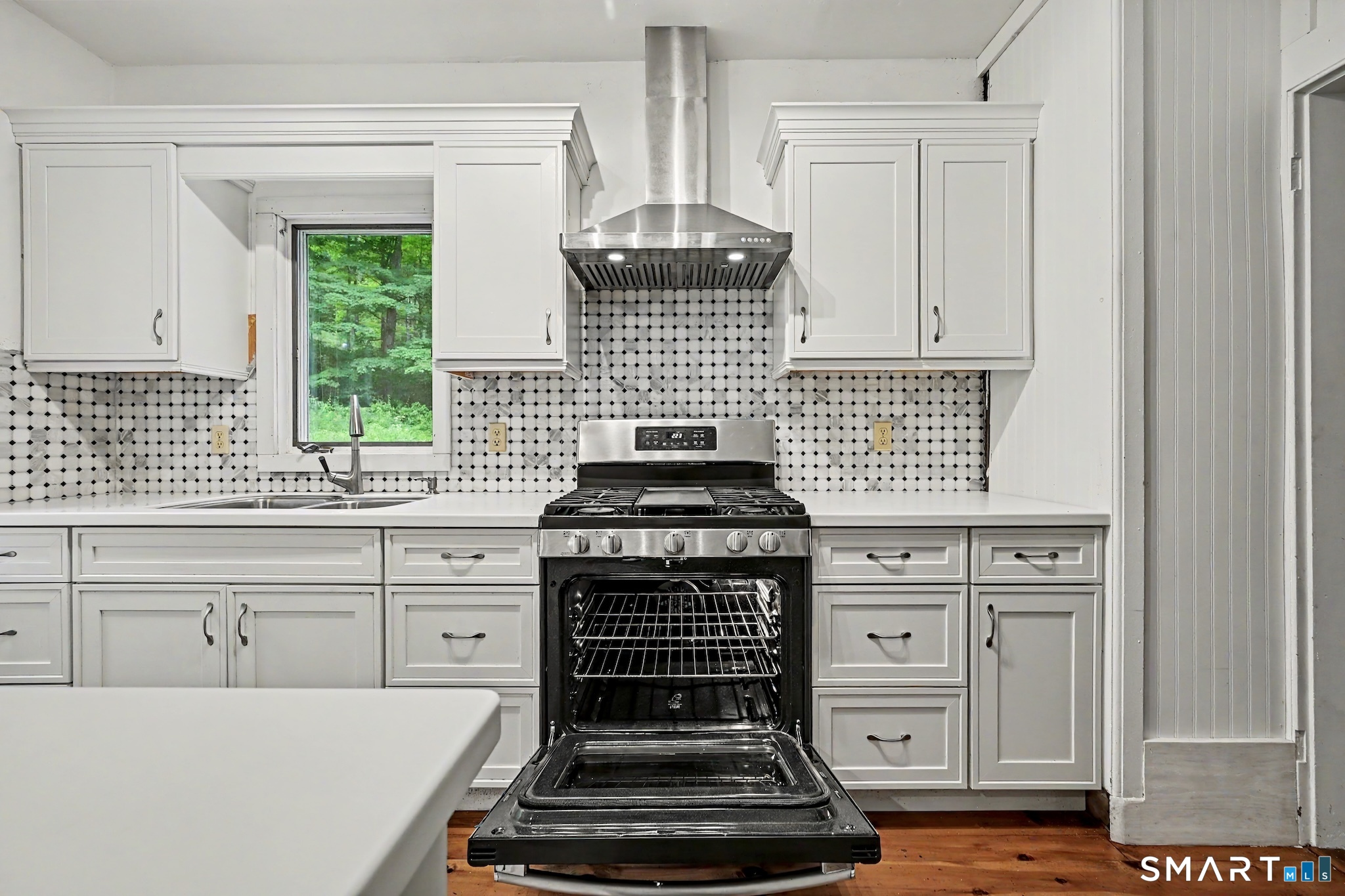 33 Hatch Road Bridgewater, CT 06752 - Photo 9 of 40
