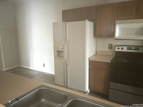 $1,725 | 4302 Mill Bend, San Antonio, TX 78217