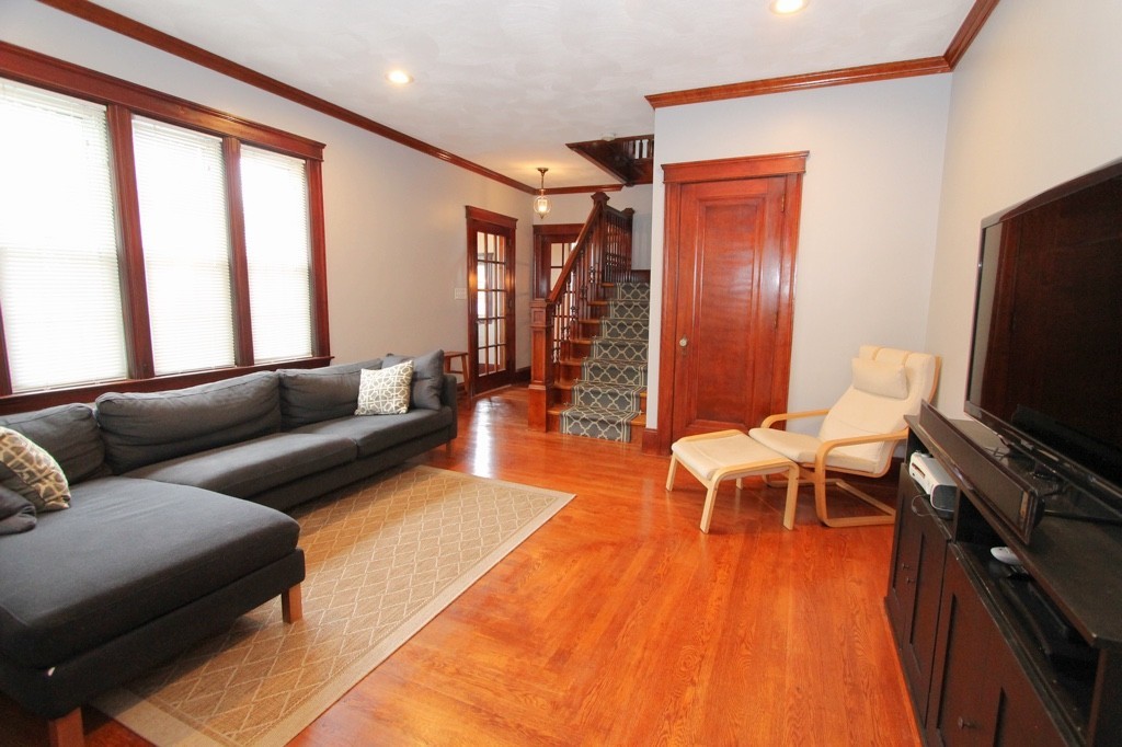 56 Glezen Street Worcester, MA 01604 - Photo 2 of 25 Gallery Image 2