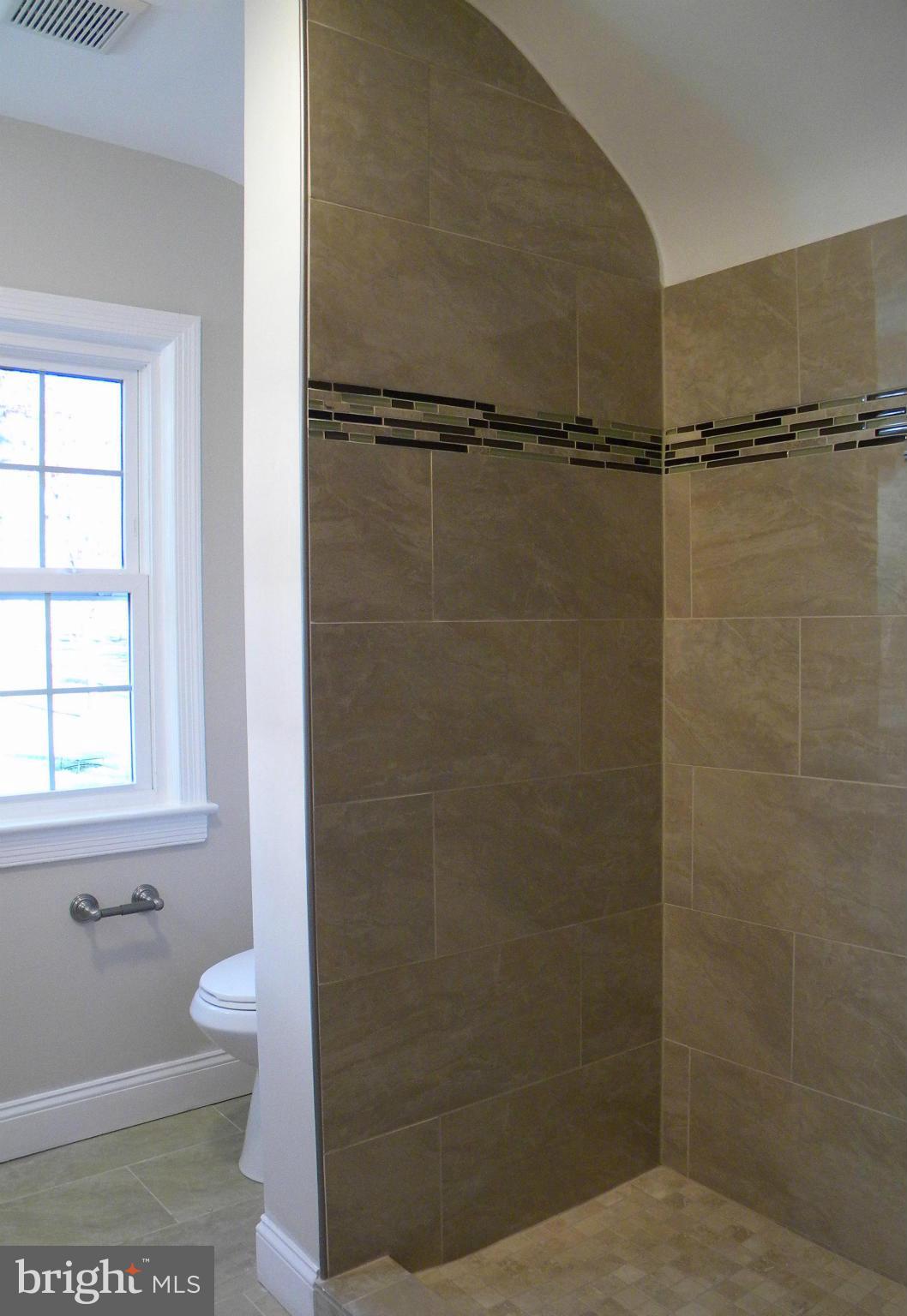 6215 Forest Road Cheverly, MD 20785 - Photo 22 of 28 Bath