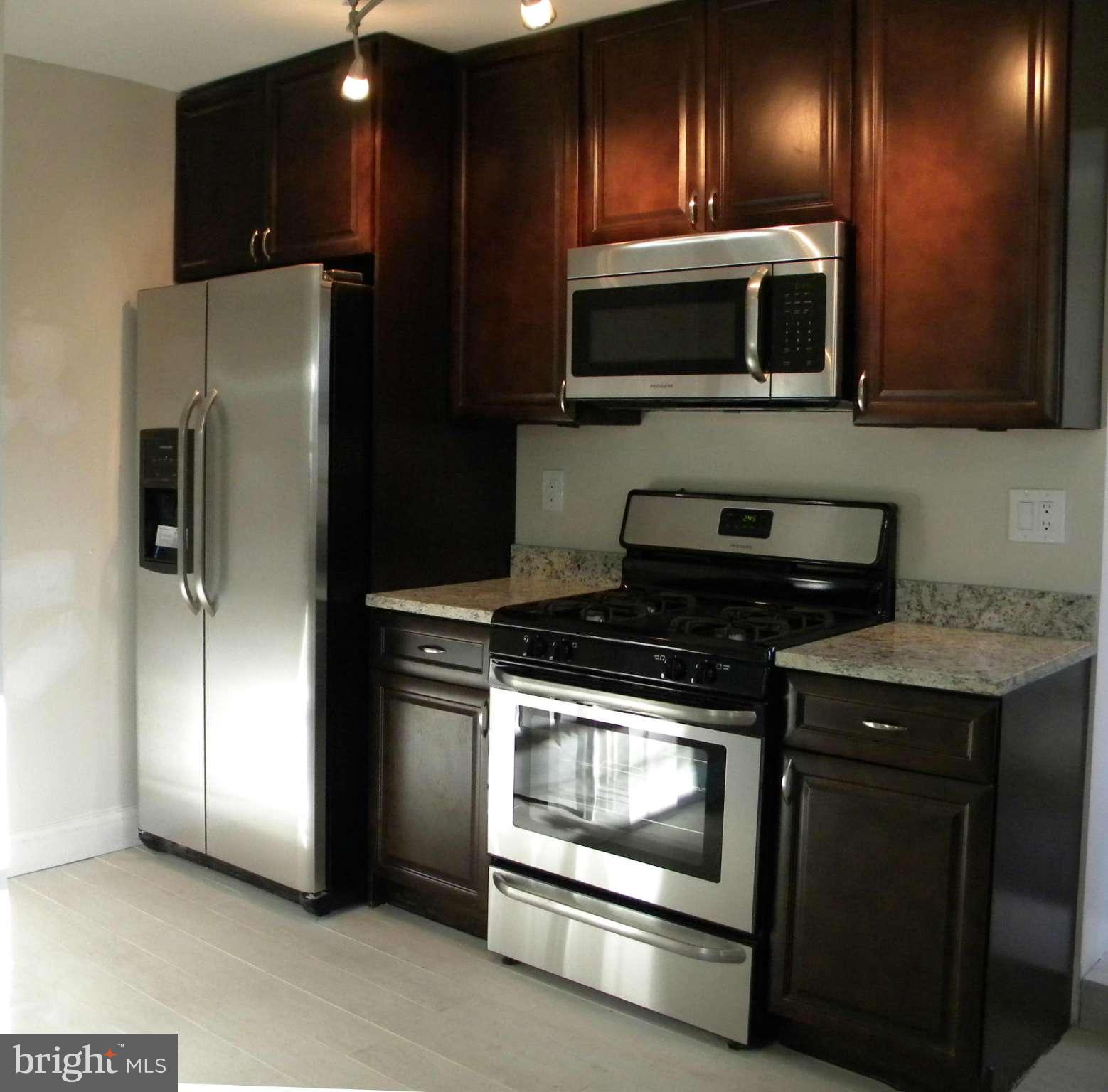 6215 Forest Road Cheverly, MD 20785 - Photo 10 of 28 Kitchen