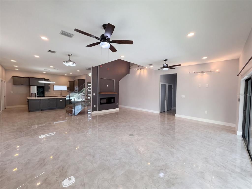 541 West Lake Brantley Road Altamonte Springs, FL 32714 - Photo 3 of 18 Gallery Image 3