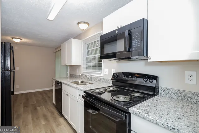 $1,700 | 5356 Olde Street, Stone Mountain, GA 30088