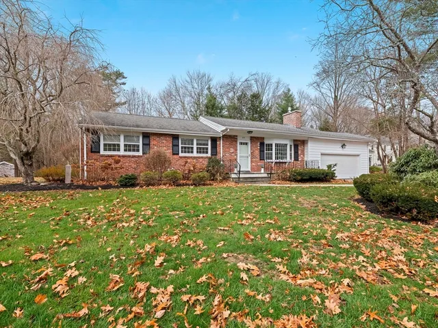 $715,000 | 89 Windsor Avenue, Acton, MA 01720