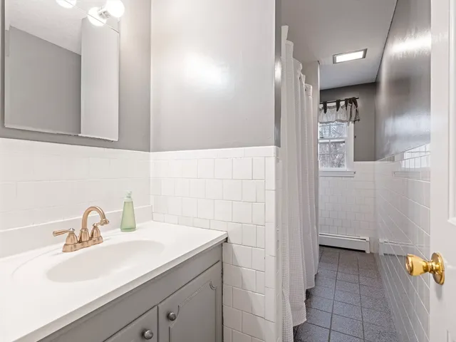 $715,000 | 89 Windsor Avenue, Acton, MA 01720