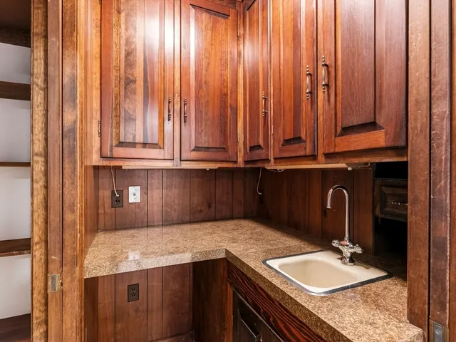 $715,000 | 89 Windsor Avenue, Acton, MA 01720