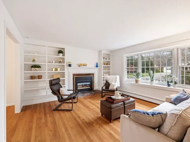 $715,000 | 89 Windsor Avenue, Acton, MA 01720