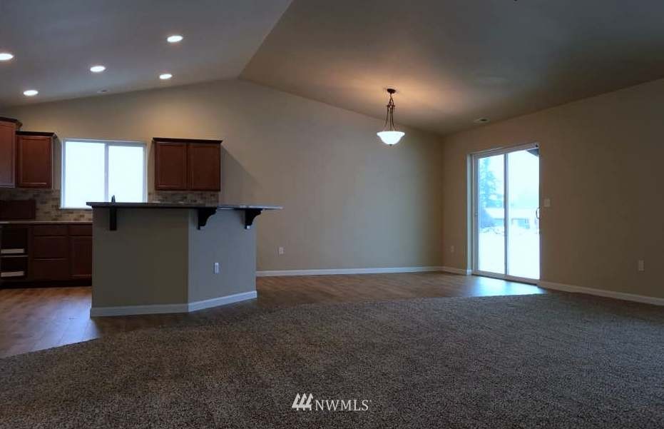 9310 179th Lane Southwest Rochester, WA 98579 - Photo 7 of 11