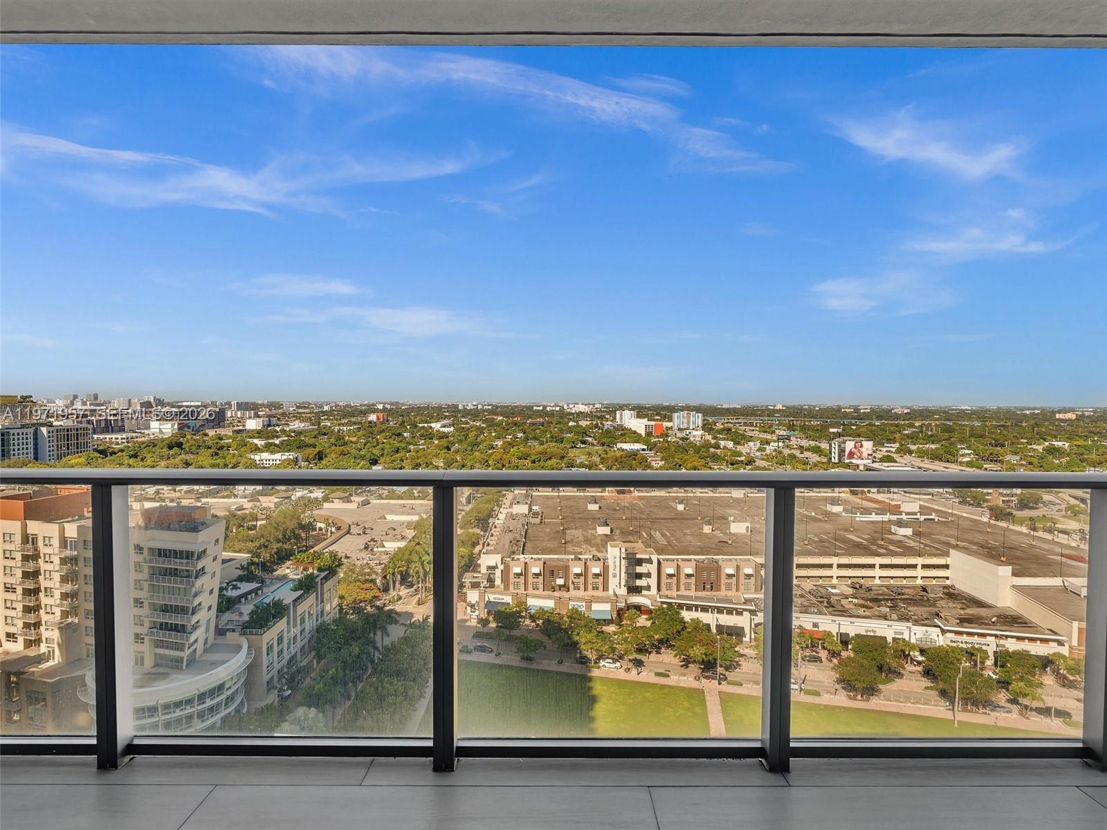 121 Northeast 34th Street, Unit 2016 Miami, FL 33137 - Photo 17 of 55 a view of lake view