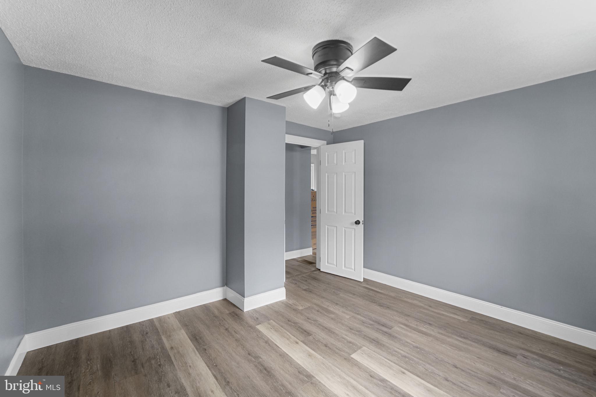 200 West Buckshutem Road Millville, NJ 08332 - Photo 12 of 31