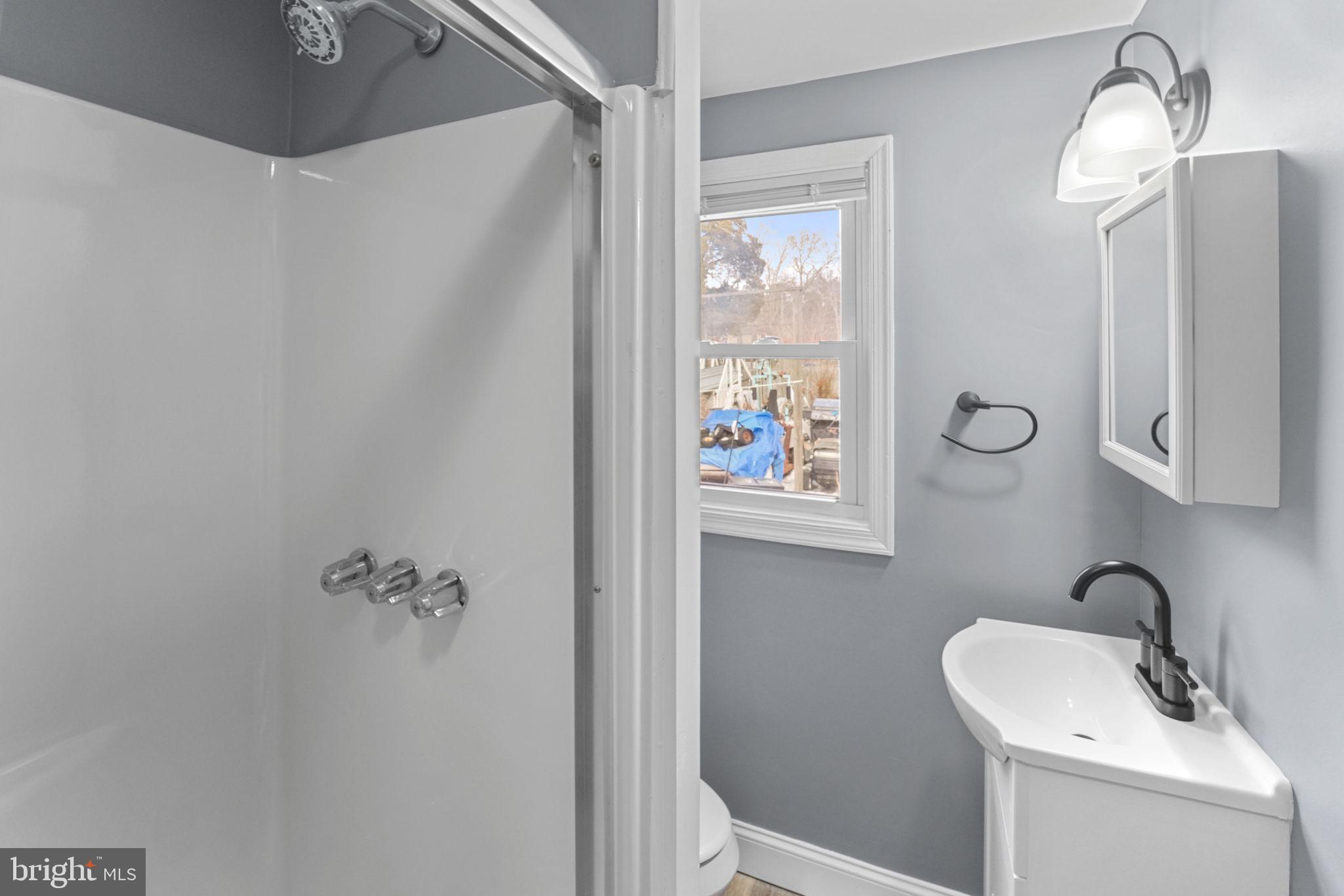 200 West Buckshutem Road Millville, NJ 08332 - Photo 17 of 31