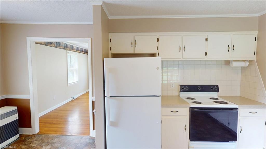 205 Fowler Circle Dobson, NC 27017 - Photo 13 of 29