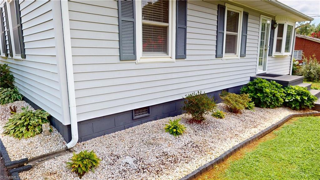 205 Fowler Circle Dobson, NC 27017 - Photo 26 of 29