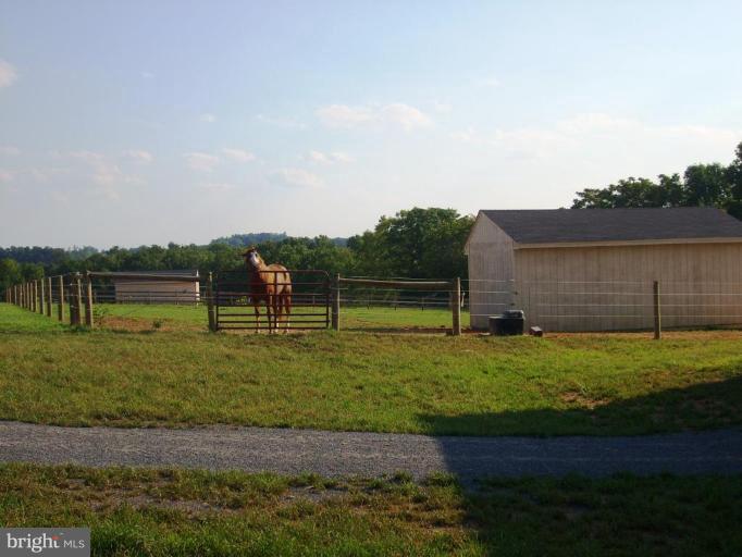 2027 Gapland Road Jefferson, MD 21755 - Photo 8 of 23 Pasture