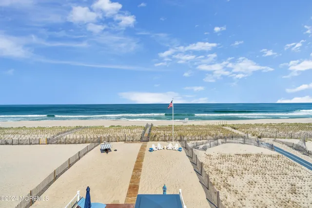 a view of a terrace with sitting area