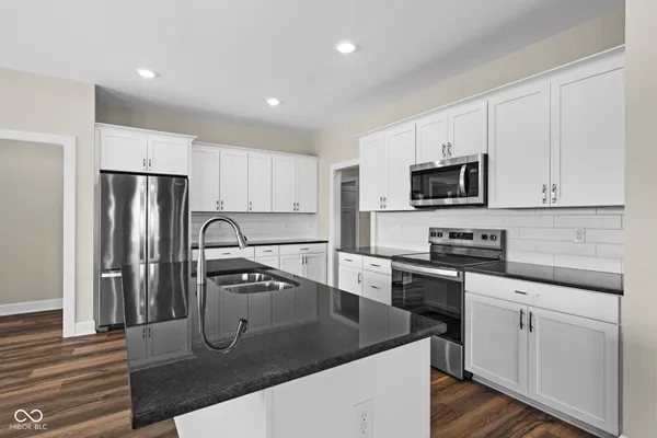 $484,900 | 6207 Preserve Way, McCordsville, IN 46055