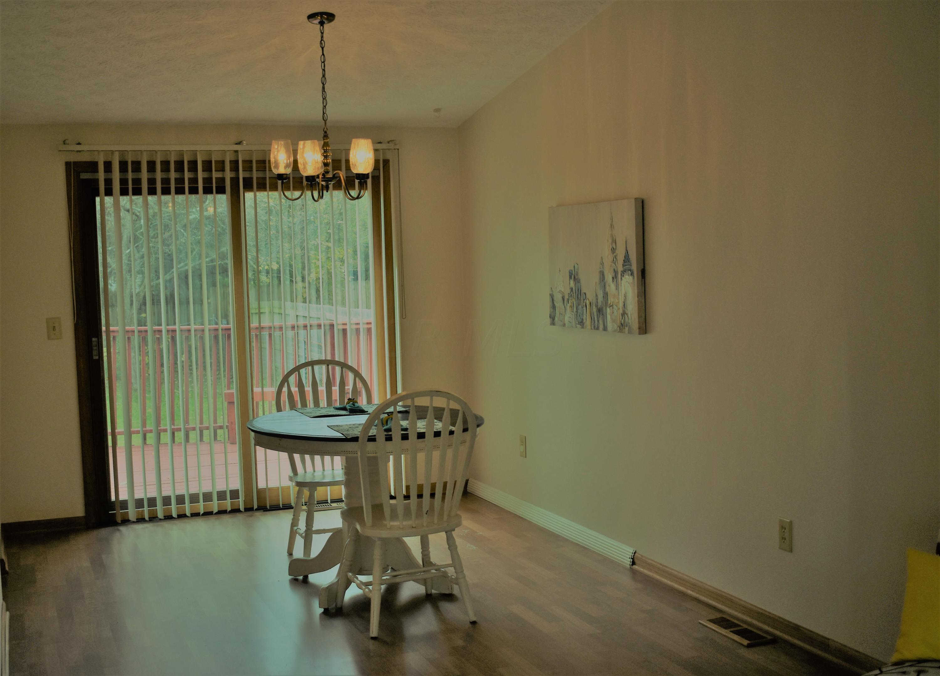 311 Rimbey Avenue Columbus, OH 43230 - Photo 4 of 18