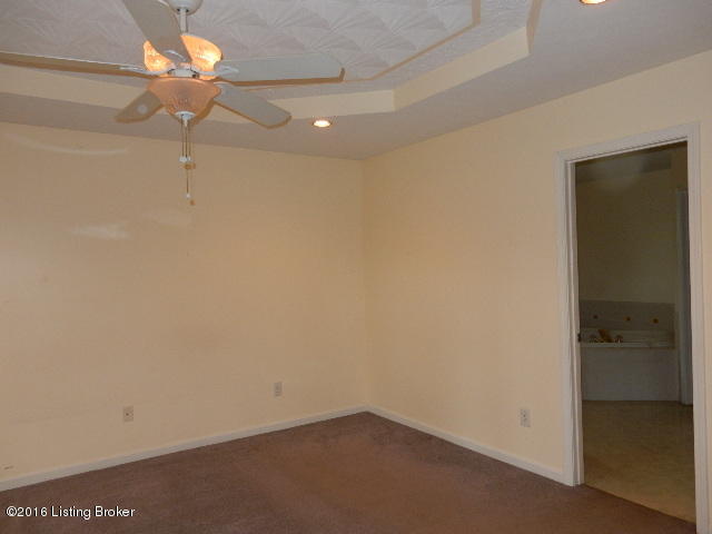 344 Windy Ridge Road Shepherdsville, KY 40165 - Photo 10 of 27 DSCN0942