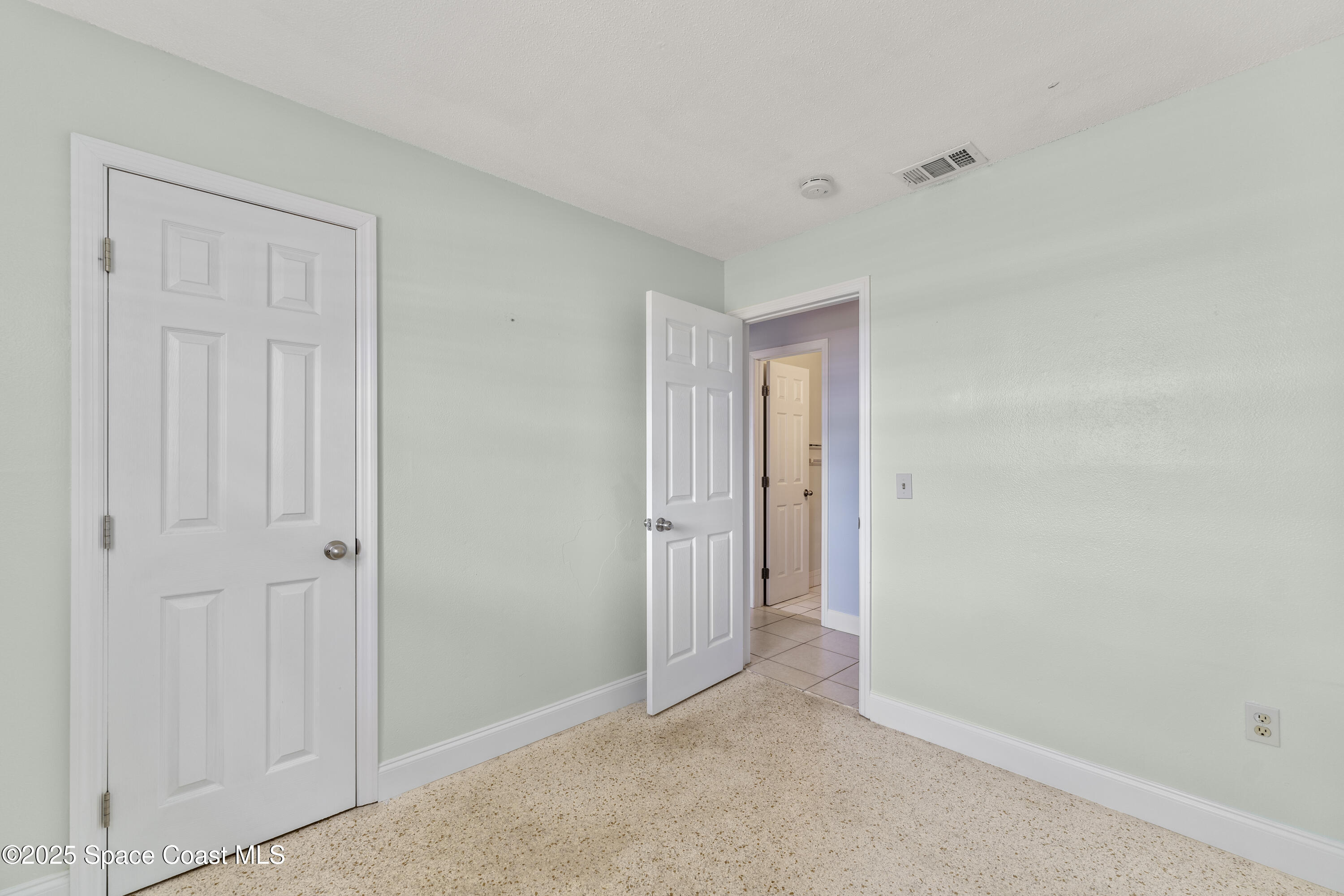 2906 Rollins Street Melbourne, FL 32901 - Photo 11 of 19 DSC06868_1