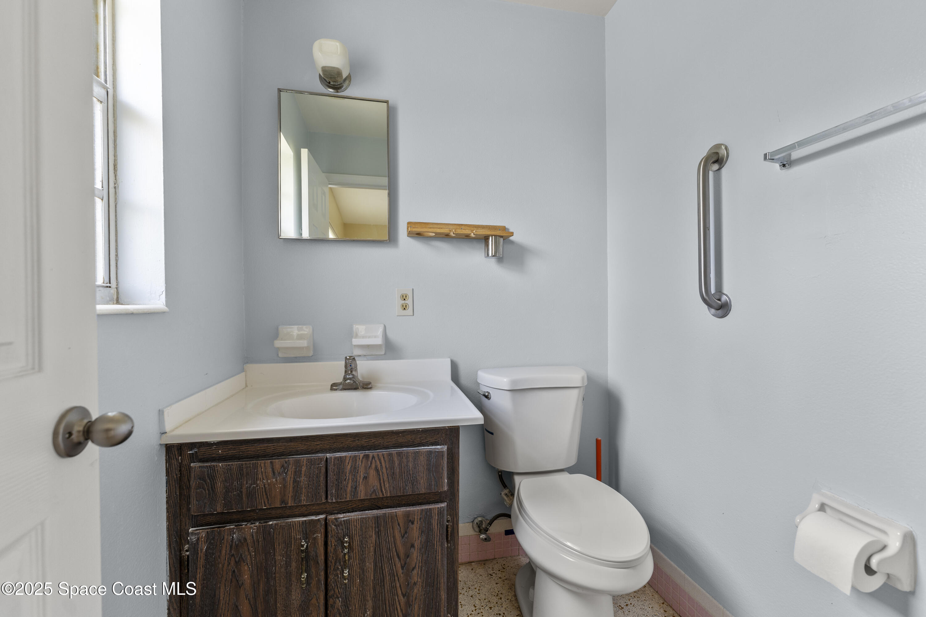 2906 Rollins Street Melbourne, FL 32901 - Photo 17 of 19 DSC06895_1