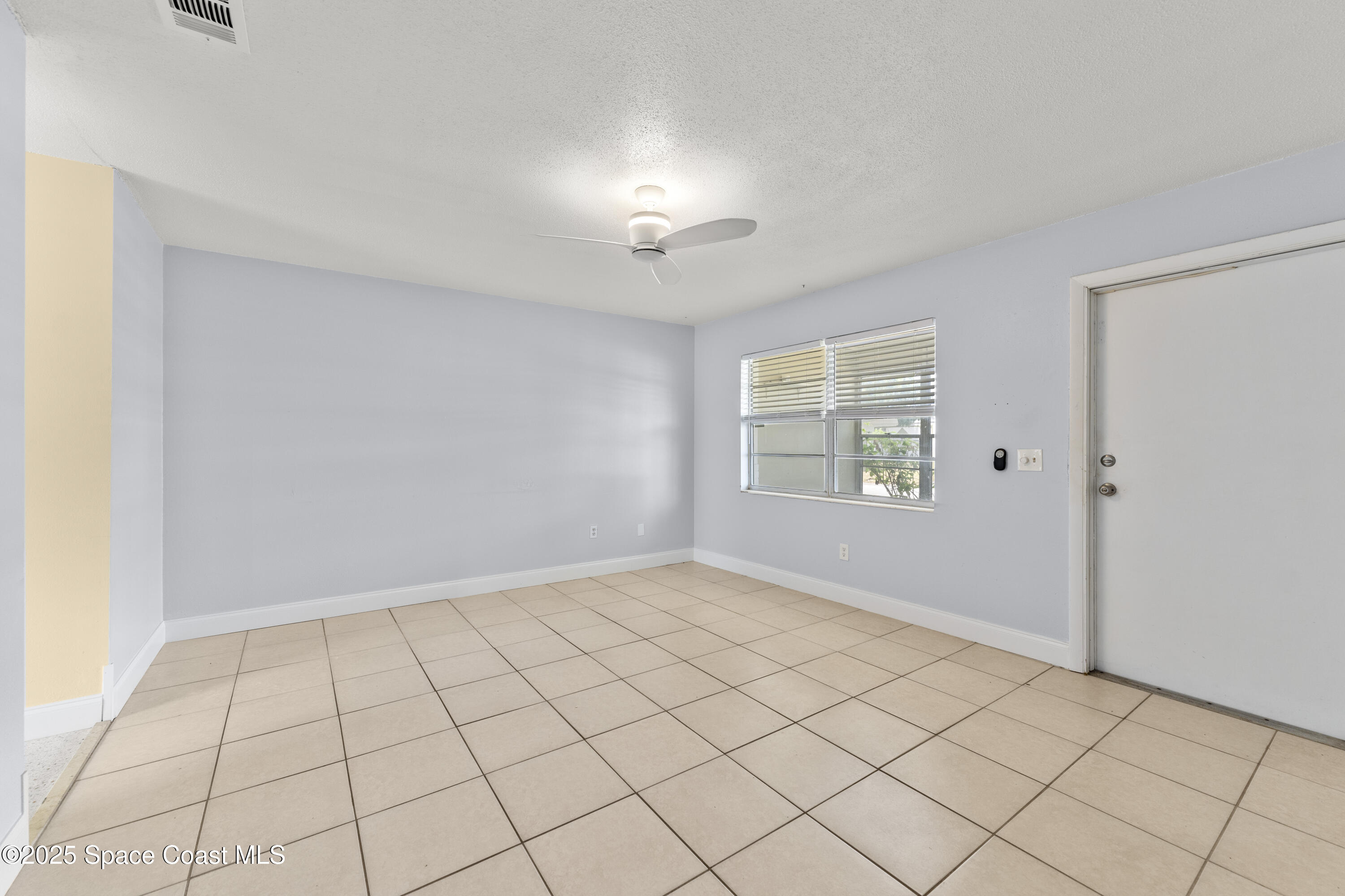 2906 Rollins Street Melbourne, FL 32901 - Photo 5 of 19 DSC06778_1