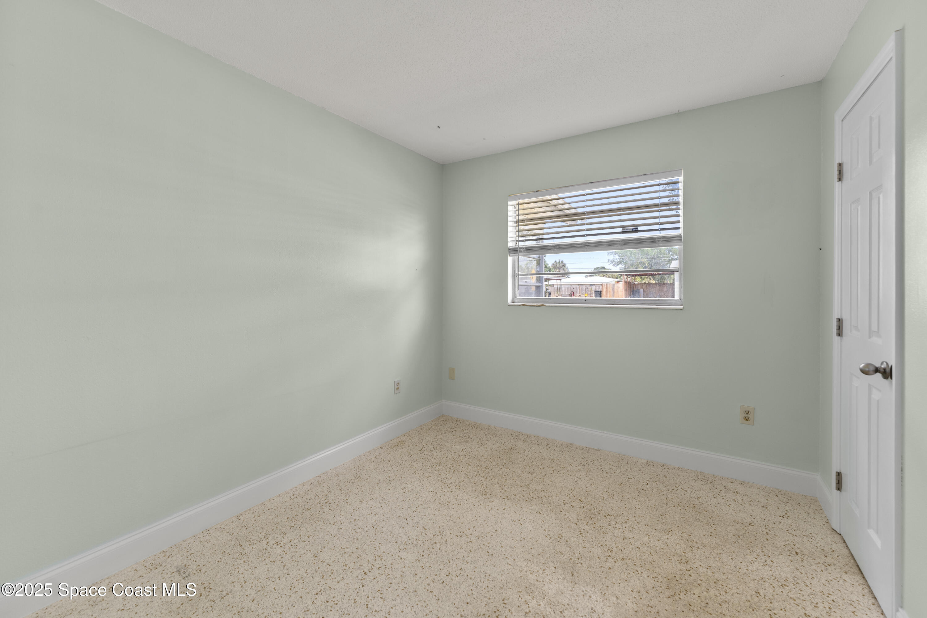 2906 Rollins Street Melbourne, FL 32901 - Photo 10 of 19 DSC06841_1