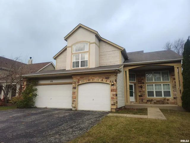 $440,000 | 376 Gatewood Lane, Grayslake, IL 60030