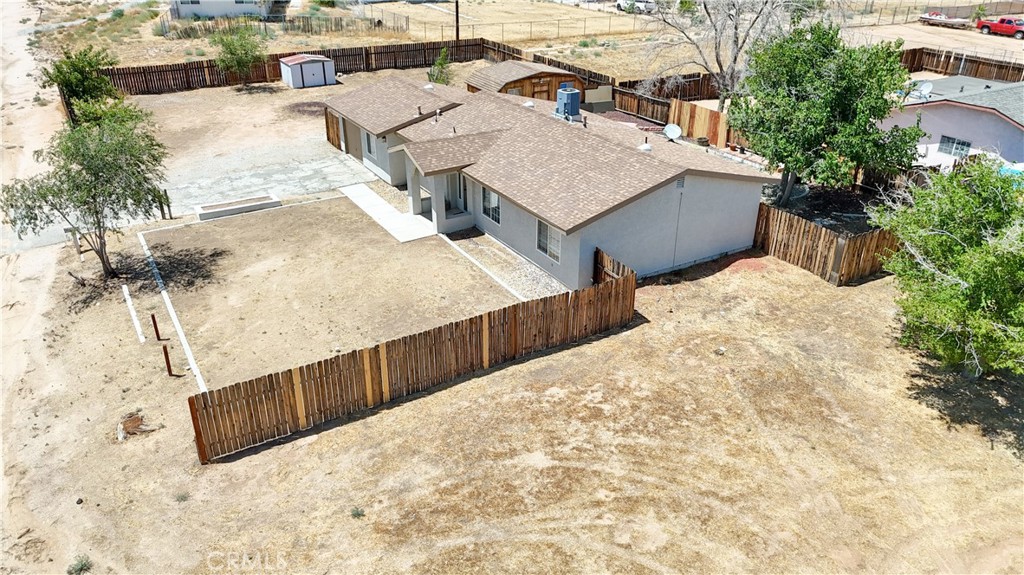 21018 Little Beaver Road Apple Valley, CA 92308 - Photo 5 of 28