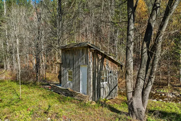 $395,000 | 96 East Randolph Road, Chelsea, VT 05038