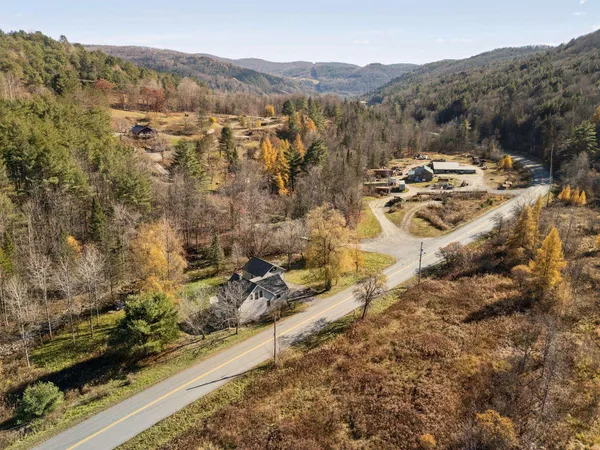 $395,000 | 96 East Randolph Road, Chelsea, VT 05038