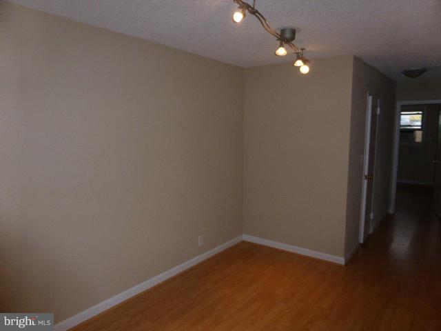 4635 20th Road North, Unit 3 Arlington, VA 22207 - Photo 3 of 12 Dining Room