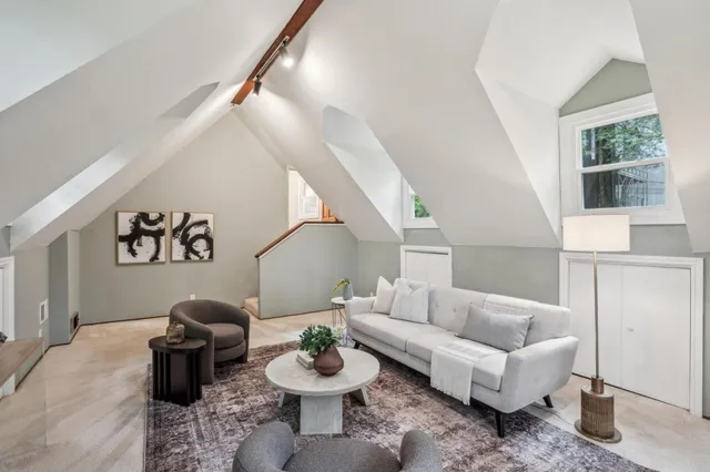 $2,199,000 | 13872 Silver Sky Way, Woodside, CA 94062