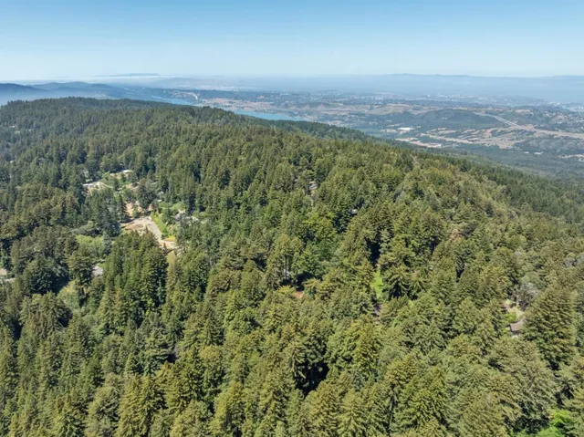 $2,199,000 | 13872 Silver Sky Way, Woodside, CA 94062