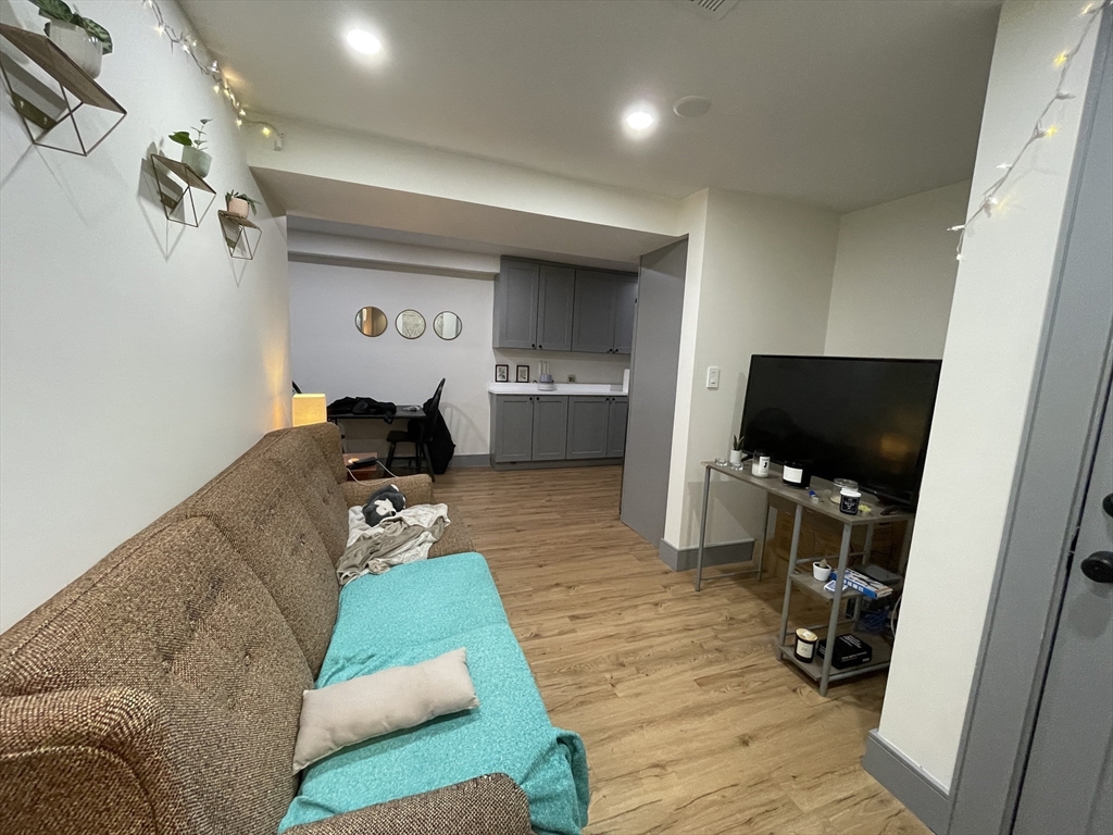41 Long Avenue, Unit B2 Boston, MA 02134 - Photo 5 of 13