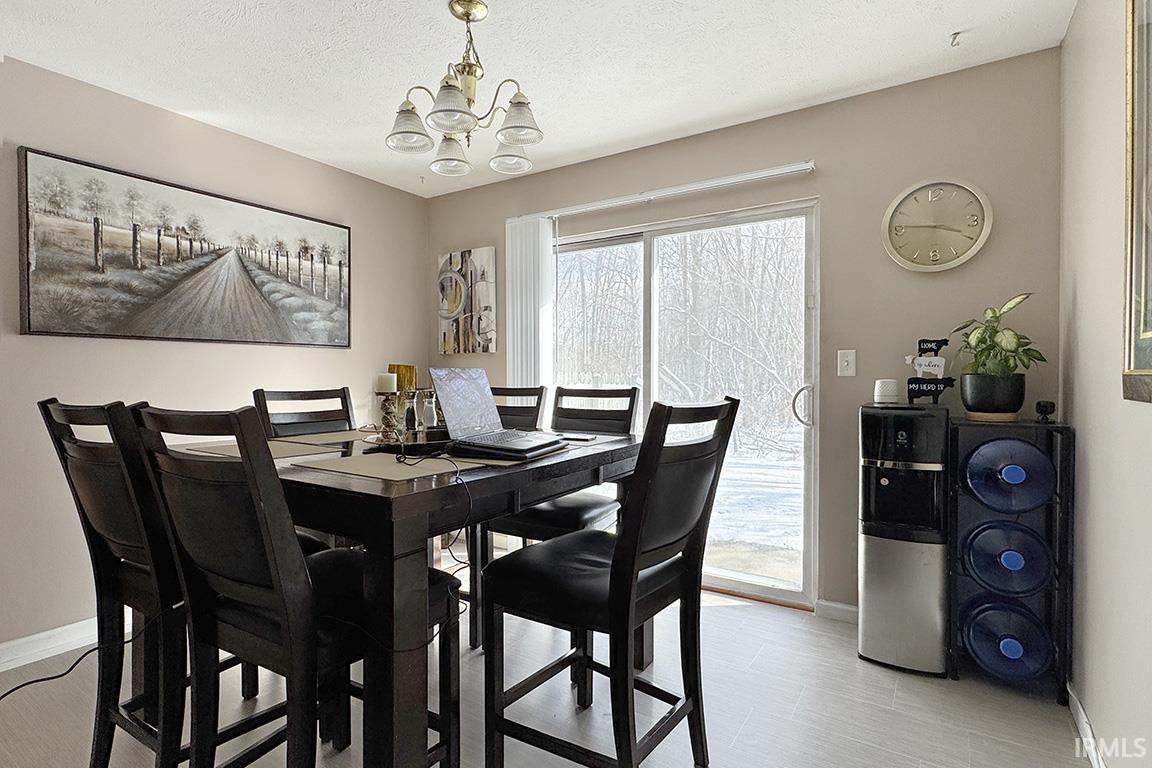 2015 Autumn Ridge Lane Elkhart, IN 46514 - Photo 18 of 32