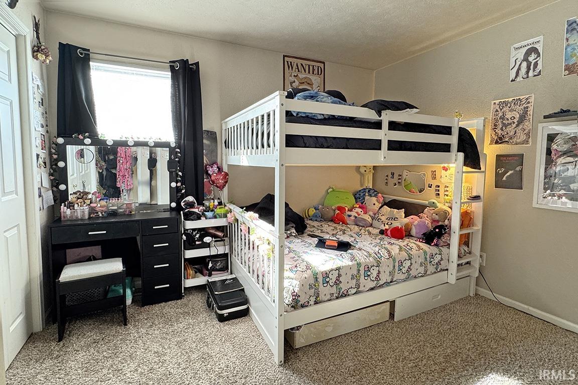 2015 Autumn Ridge Lane Elkhart, IN 46514 - Photo 5 of 32