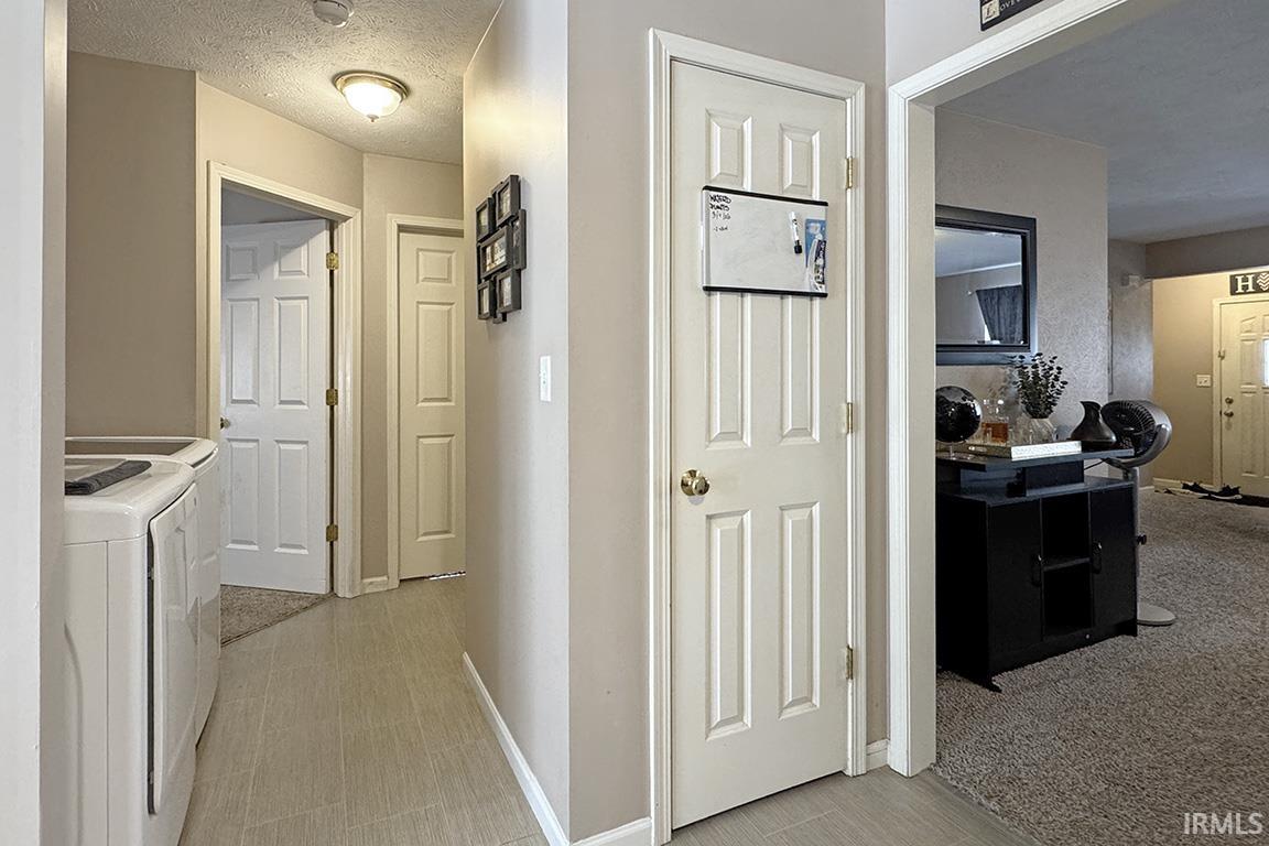 2015 Autumn Ridge Lane Elkhart, IN 46514 - Photo 8 of 32