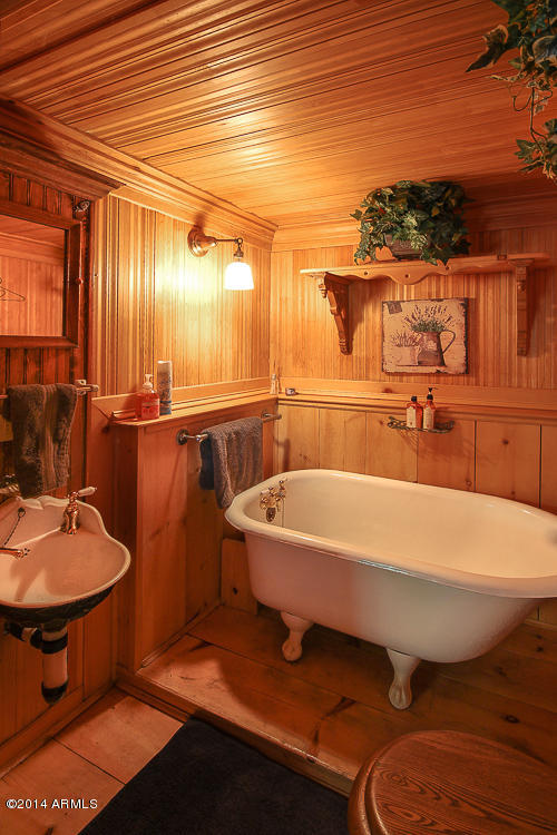 1545 Rio Verde Lane Camp Verde, AZ 86322 - Photo 16 of 33 Web - Verde - Guest Bath