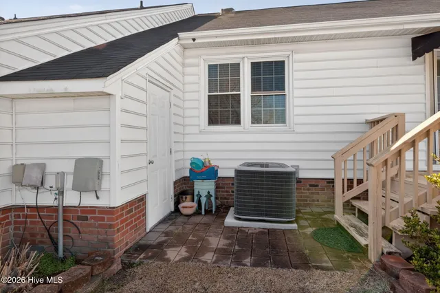 $179,900 | 2400-8 A Bradford Drive North, Wilson, NC 27896