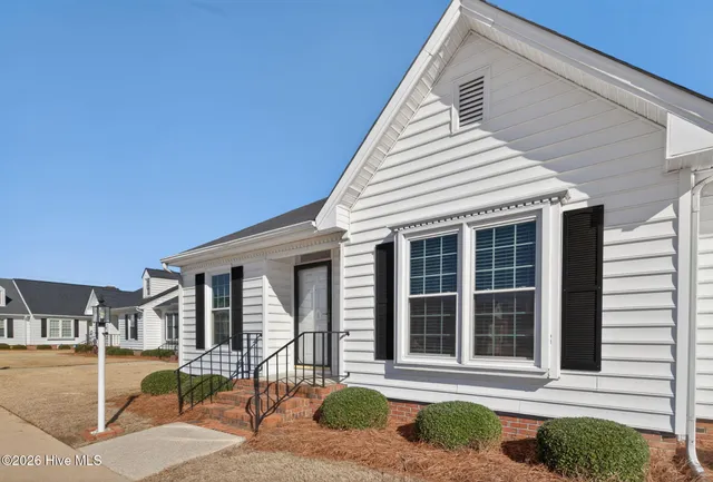 $179,900 | 2400-8 A Bradford Drive North, Wilson, NC 27896