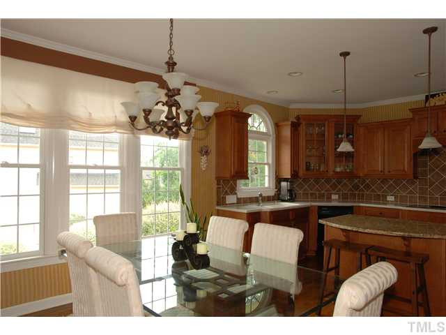 13101 Sargas Street Raleigh, NC 27614 - Photo 5 of 12 Breakfast Area