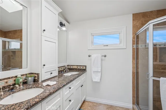 a view of a street with house