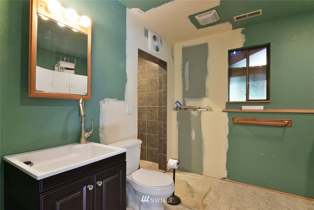 19 170th Place Southeast Bothell, WA 98012 - Photo 17 of 23