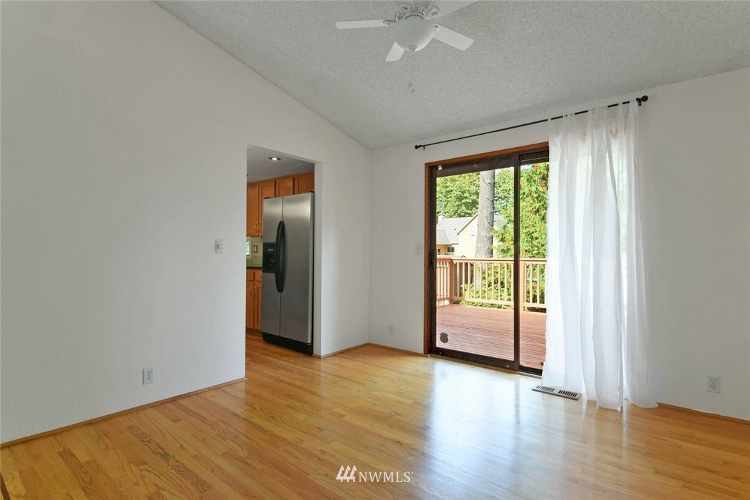 19 170th Place Southeast Bothell, WA 98012 - Photo 4 of 23