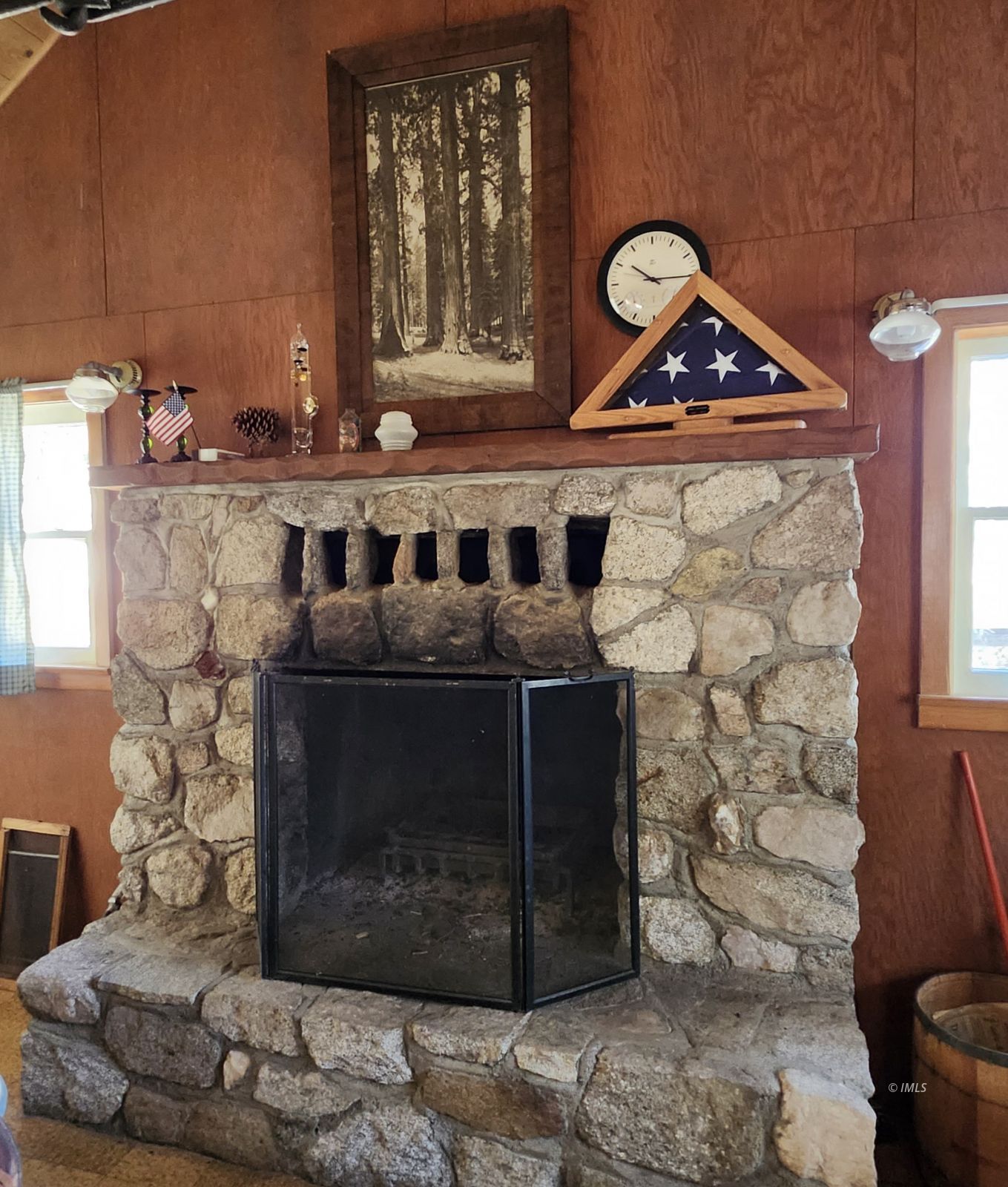 22 Whitney Portal Road Lone Pine, CA 93545 - Photo 9 of 32 Gorgeous rock fireplace