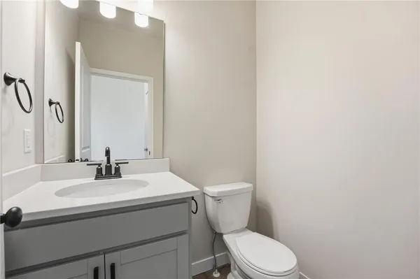 $353,001 | 12426 South Aspen Lane, Lee's Summit, MO 64086