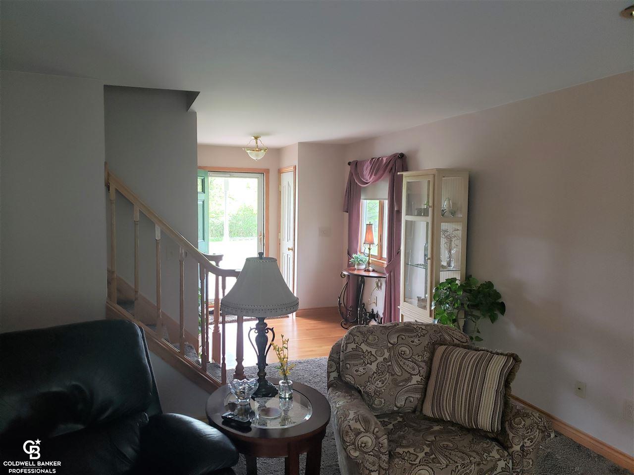 3605 Bricker Road Avoca, MI 48006 - Photo 6 of 23 View to Foyer
