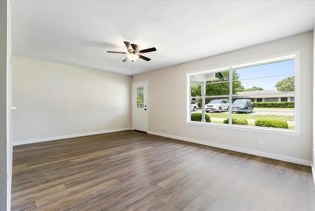 $435,000 | 510 Bradburn Road, Unit 510 512 514, Grand Saline, TX 75140